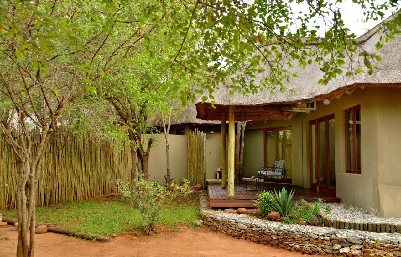 Tambuti Lodge Pilanesberg Exterior photo