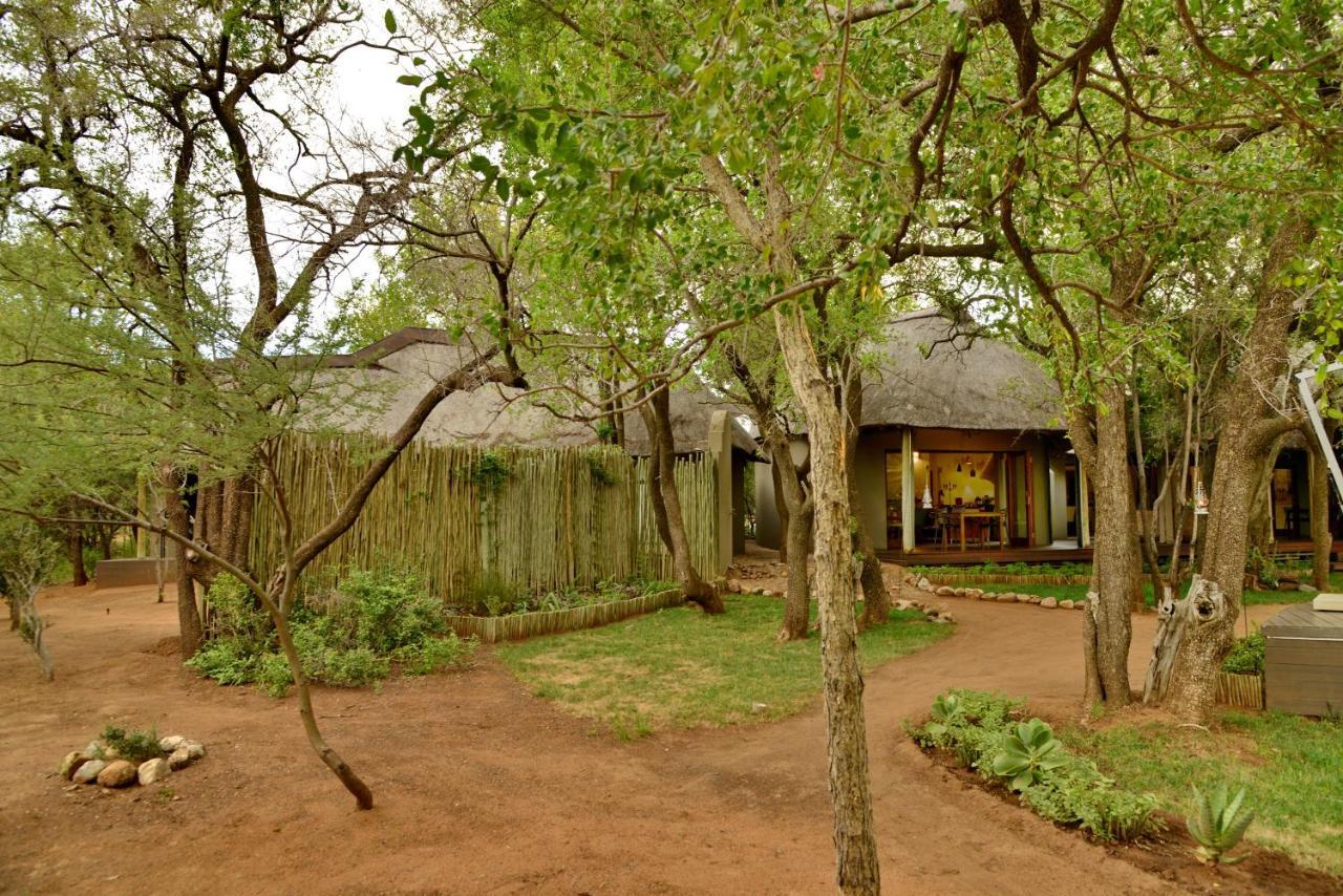 Tambuti Lodge Pilanesberg Exterior photo